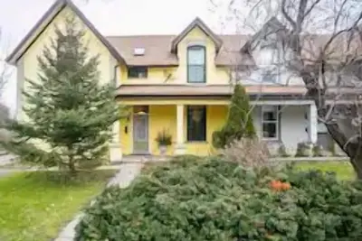 Image de Unité de 2 chambres entièrement meublée