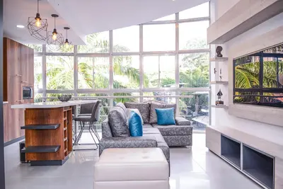 Image de Immeuble de 10 chambres Les deux penthouses inclus à l'intérieur de Lleras