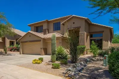 Image de Maison de vacances de luxe Scottsdale à Grayhawk - Piscine privée et bain à remous