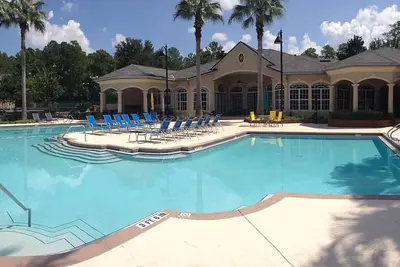 Image de Superbe Condo Au Rez-De-CHAUSSÉE À 10 Minutes Des Belles Plages