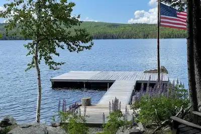 Image de Belle 4 chambres, 3 salles de bain sur Cupsuptic lac
