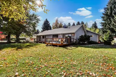 Image de Belle maison dans une communauté au bord de l'eau avec sauna sec et cheminée - près du ski