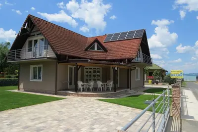 Image de Appartement / app. pour 5 personnes avec 40m² à Balatonlelle (125040)