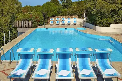 Image de Studio avec vue sur mer dans la résidence de vacances Lu Nibareddu à Loiri