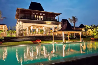 Image de Villas de luxe de 6 chambres, piscine privée de 28 mètres de long