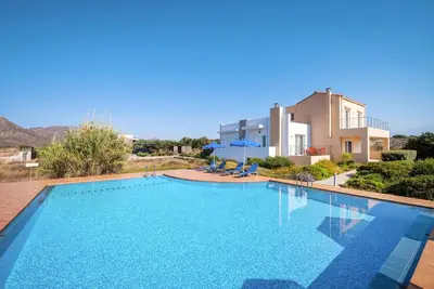 Image de Appartement avec piscine d'eau salée à La Canée