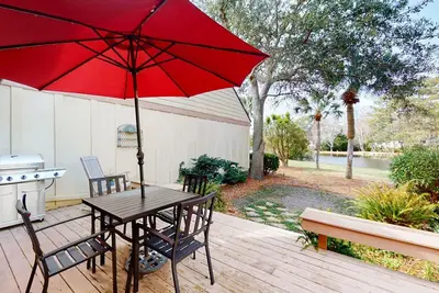 Netflix Ready Location 2 Chambre avec Tv 65 pouces!