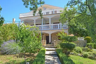 Image de Bel appartement pour 5 personnes avec climatisation, Tv et terrasse