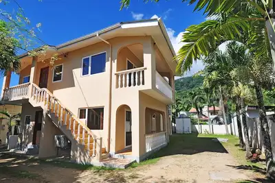 Image de Gt Self Catering Apartment - Appartement proche de la plage