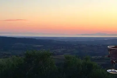 Image de Podere Torricelle, Oasis De DÉTENTE Vue Incroyable Sur Le Pays Et La Mer Et La Piscine