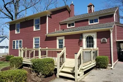 Image de Fantastic View Lakefront Home Private Beach Lake Erie Shores