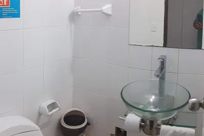 Image de Suite Miraflores. Une.