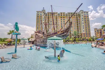 Image de Condo Resort 3 chambres à 3 miles de Disney