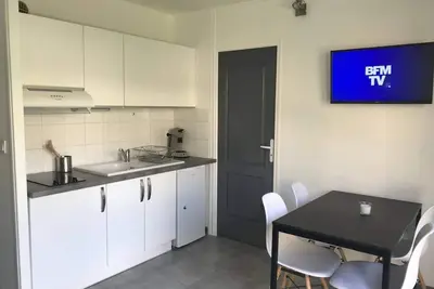 Joli appartement Uzès centre avec place de parking