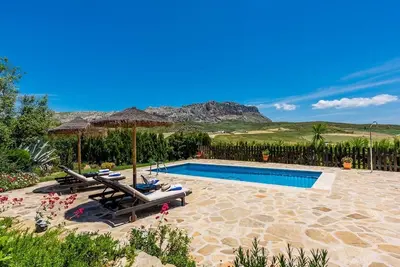 Image de Tere Antequera - La Higuera by Ruralidays