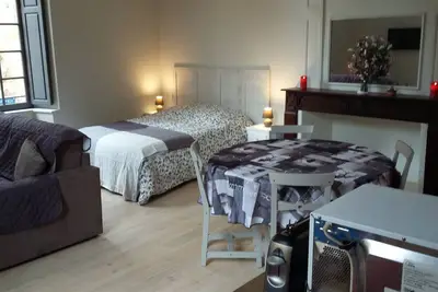 Image de Sudio 40m2 plein coeur du medieval