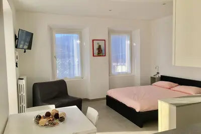 Image de Casa Cesira - vue sur le lac d'Orta au premier étage