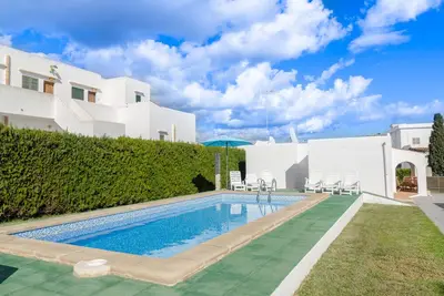 Image de Casa Fiol - Beautiful chalet with shared pool near the beach. Free WiFi