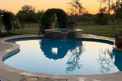 Image de Tx Aggie Game day rental House. Weedon Hill Spa & Resort