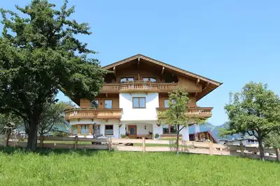 Image de Bel appartement dans une maison de vacances avec Wifi, Tv, terrasse, vue panoramique, parking