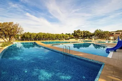 Image de Mobil-home près de Novalja Plage avec Piscines