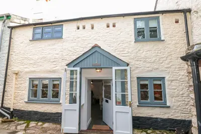 3 Glendale Cottages, Dartmouth