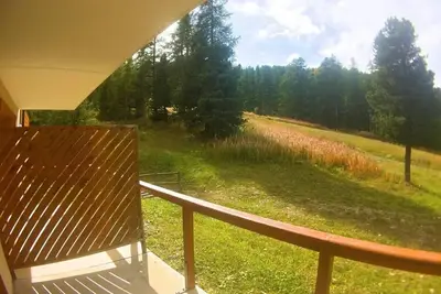 Image de 50m du centre station, vue pistes de ski, piscine, balcon, 32m², Vars