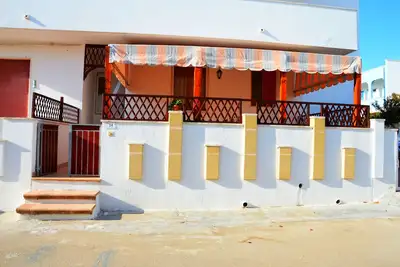 Image de Calaluna Appartement de 2 pièces pour 5 à 180 mètres de la mer Lido Marini