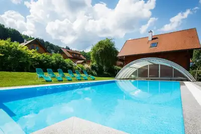 Image de Confortable appartement dans une maison de vacances avec Wifi, piscine, Tv, terrasse, animaux admis