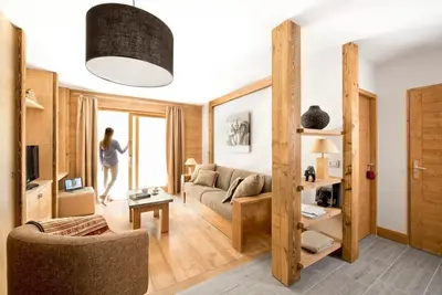 Image de À 100m des remontées, remise en forme, piscine, sauna, hammam, balcon, télévision, 50m², Tignes