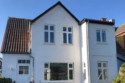 Image de Maison familiale proche mer et ville