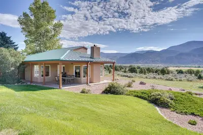 Image de Nouveau! Zion Mountain Guest House avec vues panoramiques sur le Canyon!