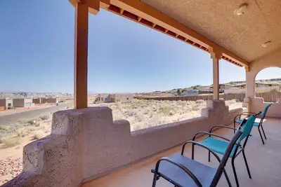 Image de Nouveau! Adobe Animaux de compagnie ~ 7 miles à Lake Powell!