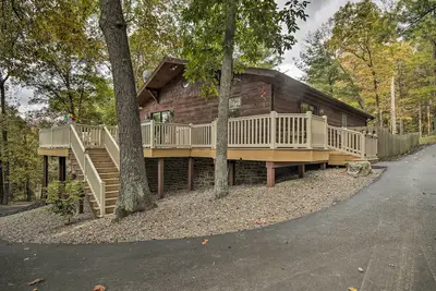 Image de Nouveau! Cabine du lac Raystown avec accès pour péniche amarr��e