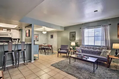 Image de Nouveau-Condo de luxe w / patio meublé 5 km de la vieille ville