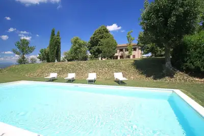 Image de Maison de vacances privée avec Wifi, piscine privée, Tv, patio, vue panoramique, parking