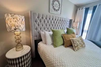 Image de «Notre nid» - Piscines intérieure / extérieure, à proximité des activités, communauté fermée