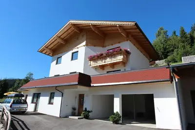 Image de Bel appartement pour 6 personnes avec Wifi, Tv, terrasse, animaux admis, vue panoramique et parking