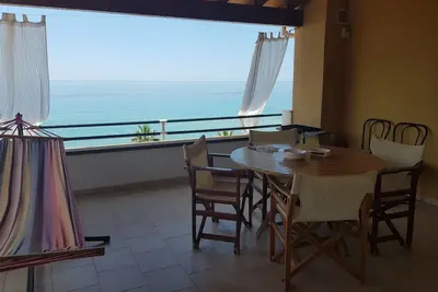 Image de Glyfada Corfu 91 est situé dans l'une des plus belles plages de sable de Corfou