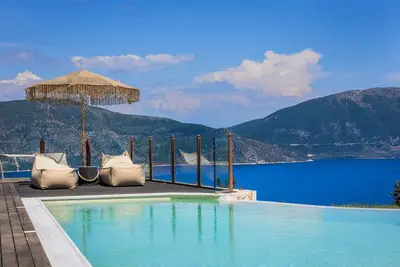 Image de Tout Nouveau: Villa Bolios, vue mer, piscine privée