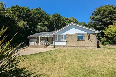 Baltija - un bungalow pouvant accueillir 6 personnes dans 4 chambres