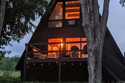 Image de Cozy Rustic Cabin In The Hamlet Of Shushan Ny. with incredible views