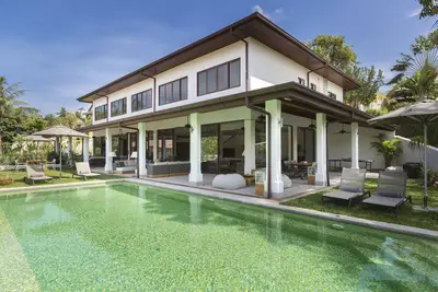 Image de Lemongrass Pool Villa, 8br, 8ba, 16 personnes, 5 'en voiture de la plage de Chaweng