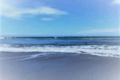 Image de Sunshine's Beach House of Indialantic Bungalow avec 2 chambres et 1 salle de bain