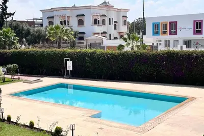 Image de Luxueuse Villa - Piscine Commune 5. 5x11. 5 (63m2) à côté de 2 Golfs 500 et 800 m