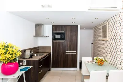 Image de Spacious Lovely Riviera 6e