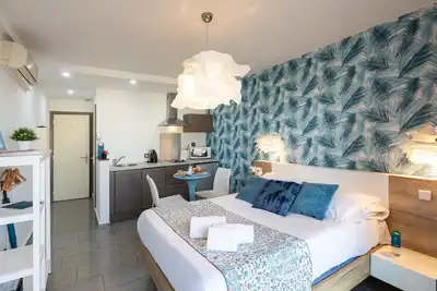 Image de Lovely Sea View 7b - Studio Appartement, Couchages 2