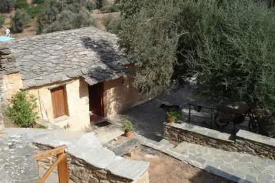 Image de Traditional Old Farmhouse in Evia Island in Greece!