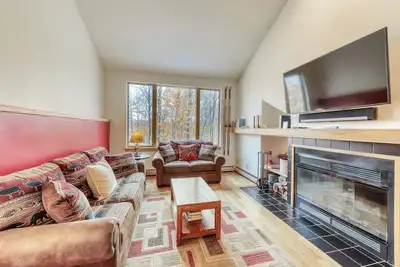 Image de Charmante maison avec un sauna privé, une cuisine complète et une terrasse meublée