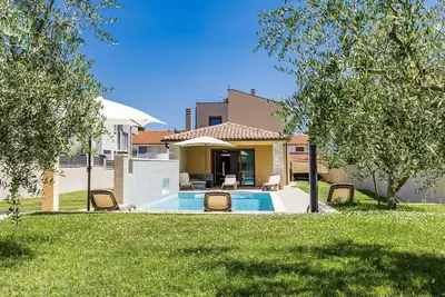 Image de Maison de vacances pour 8 personnes env. 120 qmà Šišan, Istrie (Côte sud de l'Istrie)